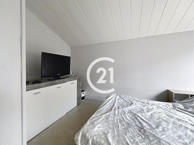 Maison à vendre - 2 pièces - 42 m2 - Chateaubernard - 16 - POITOU-CHARENTES