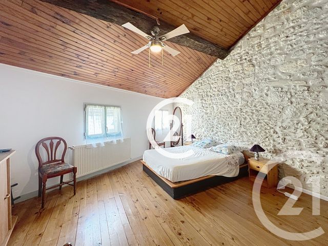 Maison à louer - 5 pièces - 118 m2 - Cognac - 16 - POITOU-CHARENTES