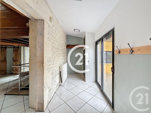 Maison à vendre - 4 pièces - 128 m2 - Chateaubernard - 16 - POITOU-CHARENTES