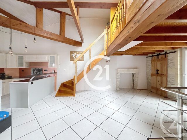 Maison à vendre - 4 pièces - 128 m2 - Chateaubernard - 16 - POITOU-CHARENTES