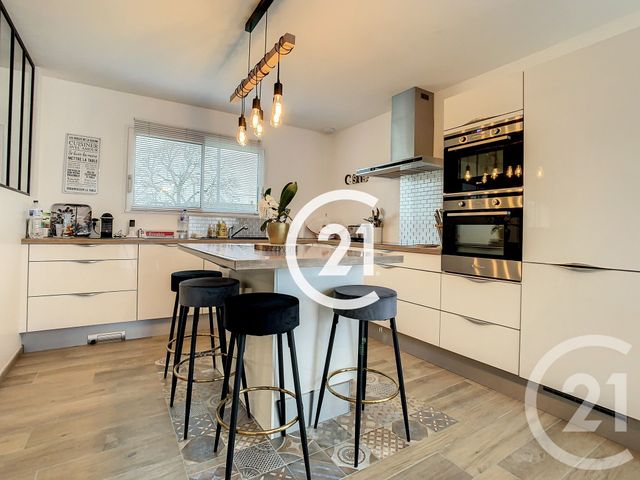 Maison &agrave; vendre - 4 pi&egrave;ces - 106 m2 - Germignac - 17 - POITOU-CHARENTES