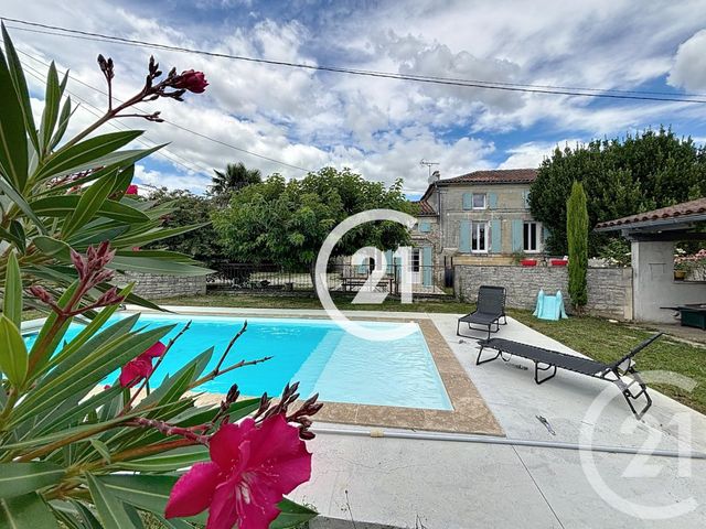 Maison &agrave; vendre - 4 pi&egrave;ces - 147 m2 - Cherves Richemont - 16 - POITOU-CHARENTES