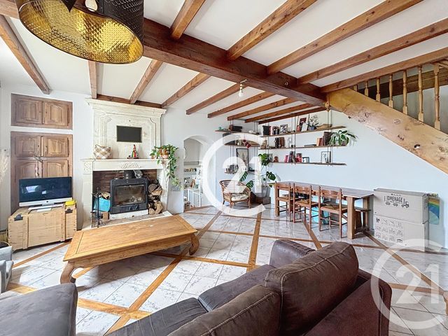 Maison &agrave; vendre - 4 pi&egrave;ces - 147 m2 - Cherves Richemont - 16 - POITOU-CHARENTES