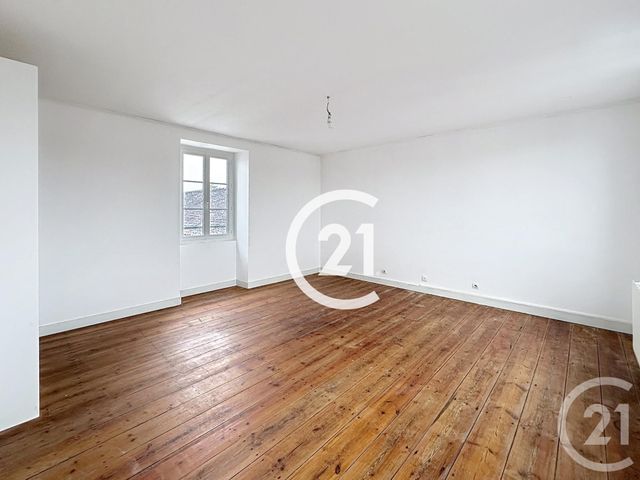 Maison à louer - 3 pièces - 95 m2 - Cognac - 16 - POITOU-CHARENTES