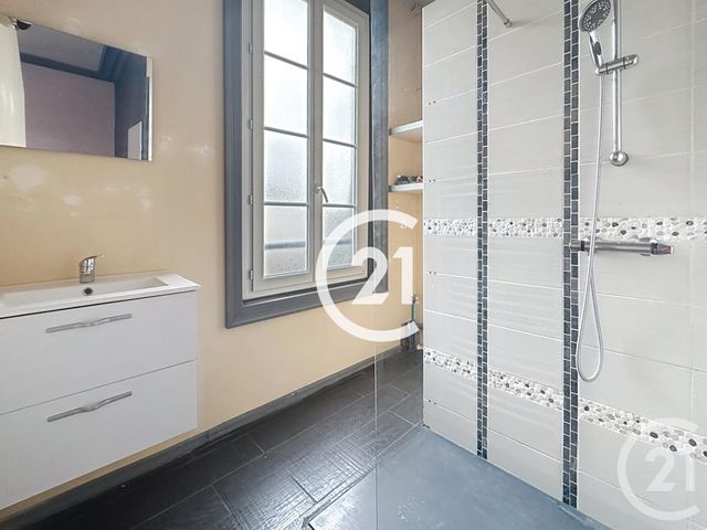 Maison à louer - 3 pièces - 95 m2 - Cognac - 16 - POITOU-CHARENTES