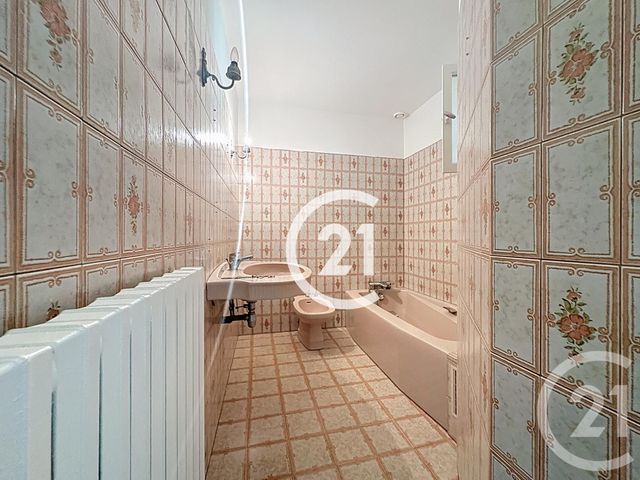 Maison &agrave; vendre - 5 pi&egrave;ces - 144,50 m2 - St Laurent De Cognac - 16 - POITOU-CHARENTES