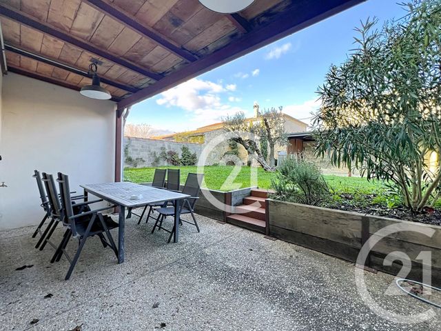 Maison à louer - 5 pièces - 143 m2 - Cognac - 16 - POITOU-CHARENTES