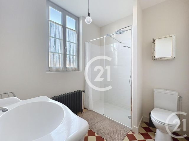 Maison à louer - 5 pièces - 143 m2 - Cognac - 16 - POITOU-CHARENTES