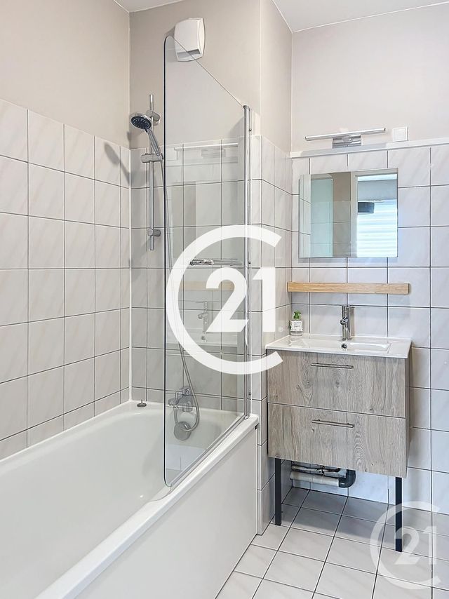 Appartement F2 à louer - 2 pièces - 38 m2 - Cognac - 16 - POITOU-CHARENTES