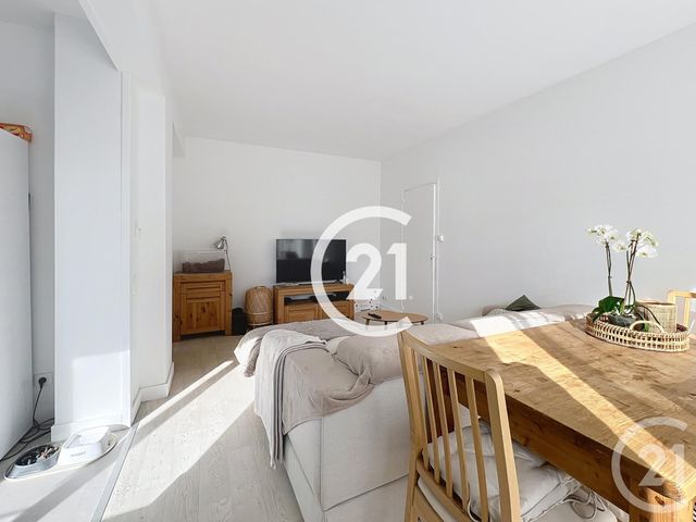 Appartement F3 &agrave; louer - 3 pi&egrave;ces - 60 m2 - Cognac - 16 - POITOU-CHARENTES