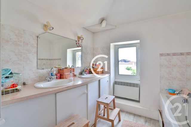 Maison &agrave; vendre - 6 pi&egrave;ces - 154 m2 - Cognac - 16 - POITOU-CHARENTES