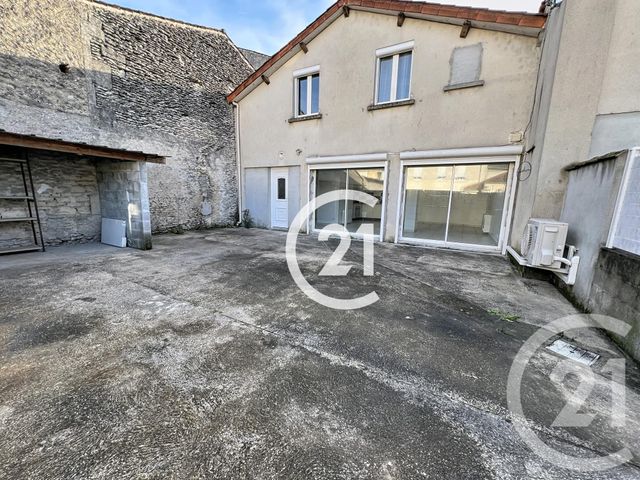 Maison à louer - 4 pièces - 96,60 m2 - Cognac - 16 - POITOU-CHARENTES