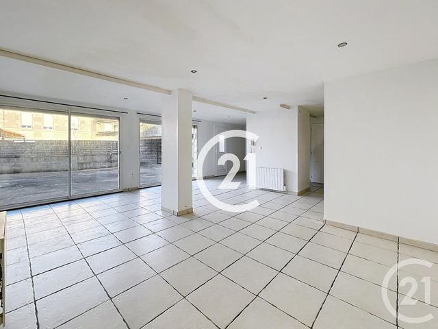 Maison à louer - 4 pièces - 96,60 m2 - Cognac - 16 - POITOU-CHARENTES