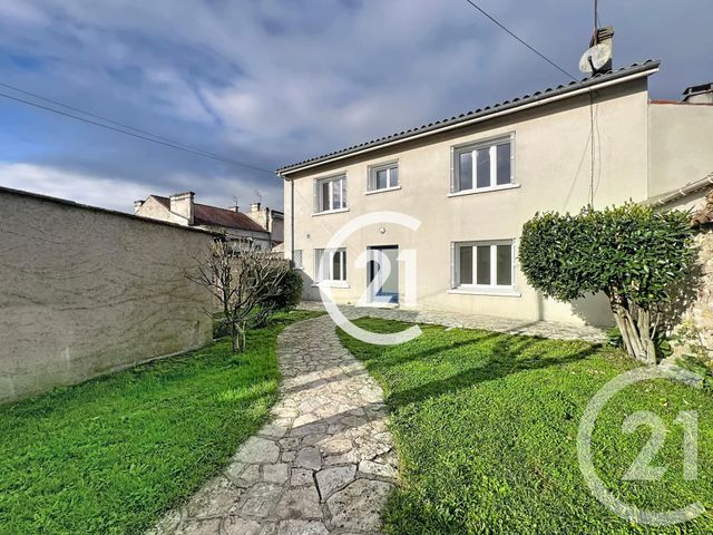 Maison à louer - 3 pièces - 99 m2 - Cognac - 16 - POITOU-CHARENTES