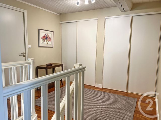 Maison à louer - 5 pièces - 166 m2 - St Laurent De Cognac - 16 - POITOU-CHARENTES