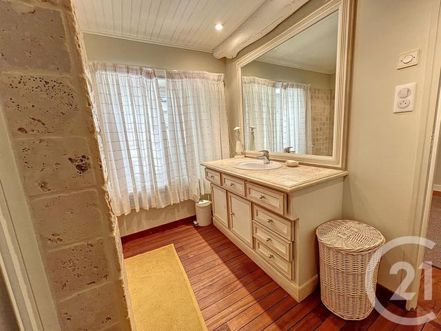 Maison à louer - 5 pièces - 166 m2 - St Laurent De Cognac - 16 - POITOU-CHARENTES