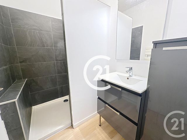 Appartement F3 à louer - 3 pièces - 75 m2 - Cognac - 16 - POITOU-CHARENTES