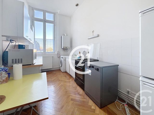 Appartement F3 &agrave; louer - 3 pi&egrave;ces - 109 m2 - Cognac - 16 - POITOU-CHARENTES