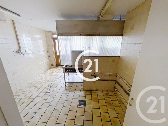 Maison &agrave; vendre - 4 pi&egrave;ces - 250 m2 - Cognac - 16 - POITOU-CHARENTES