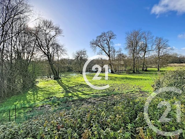 Maison &agrave; louer - 5 pi&egrave;ces - 111 m2 - St Brice - 16 - POITOU-CHARENTES