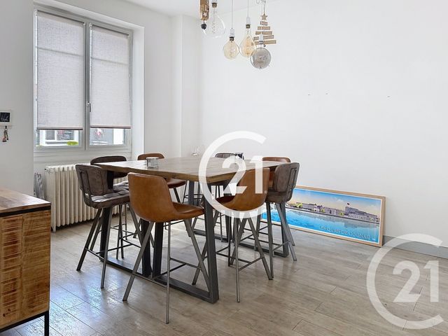 Maison &agrave; vendre - 4 pi&egrave;ces - 140 m2 - Cognac - 16 - POITOU-CHARENTES