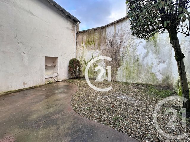 Maison &agrave; louer - 3 pi&egrave;ces - 58 m2 - Cognac - 16 - POITOU-CHARENTES