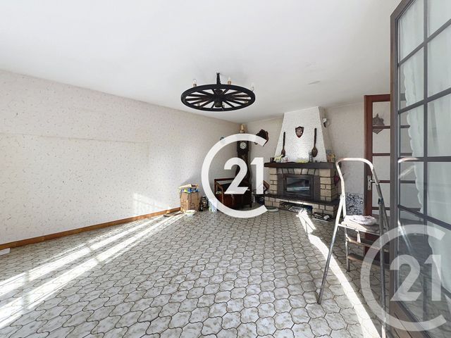 Maison &agrave; vendre - 5 pi&egrave;ces - 115,80 m2 - Chateaubernard - 16 - POITOU-CHARENTES