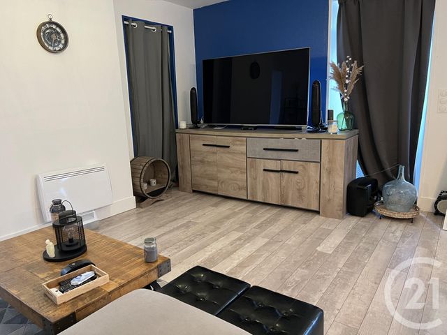 Maison &agrave; louer - 3 pi&egrave;ces - 70,60 m2 - St Laurent De Cognac - 16 - POITOU-CHARENTES