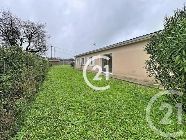 Maison &agrave; louer - 5 pi&egrave;ces - 149 m2 - Merpins - 16 - POITOU-CHARENTES