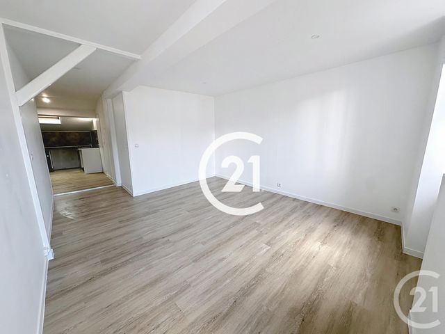 Appartement F2 &agrave; louer - 2 pi&egrave;ces - 41 m2 - Cognac - 16 - POITOU-CHARENTES