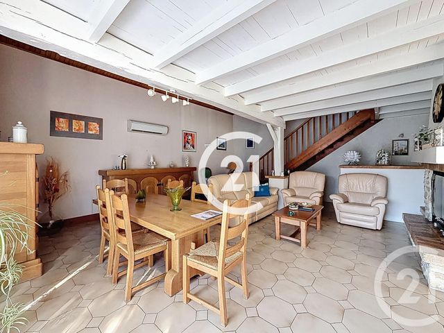 Maison &agrave; vendre - 5 pi&egrave;ces - 180 m2 - Cherac - 17 - POITOU-CHARENTES