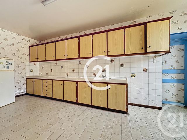 Maison &agrave; vendre - 7 pi&egrave;ces - 218,30 m2 - Louzac St Andre - 16 - POITOU-CHARENTES