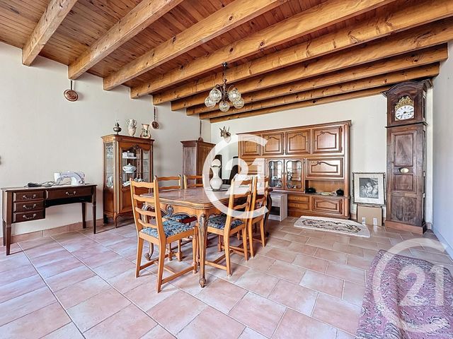 Maison &agrave; vendre - 7 pi&egrave;ces - 218,30 m2 - Louzac St Andre - 16 - POITOU-CHARENTES