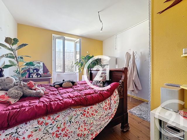 Maison &agrave; vendre - 7 pi&egrave;ces - 218,30 m2 - Louzac St Andre - 16 - POITOU-CHARENTES