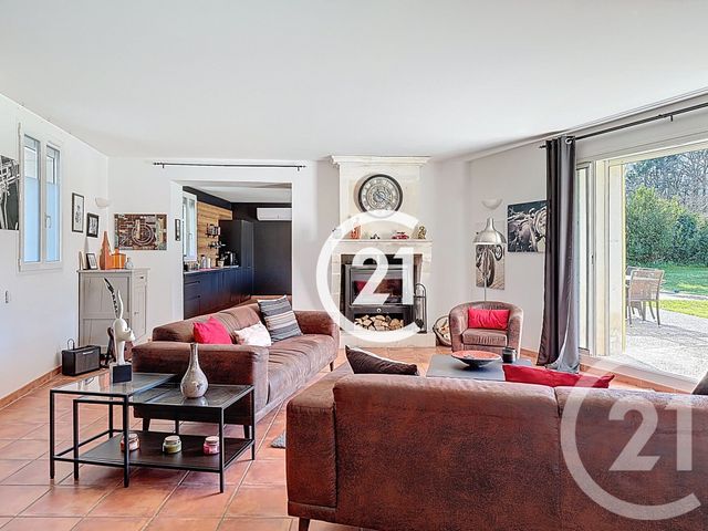 Maison &agrave; vendre - 6 pi&egrave;ces - 231 m2 - Salignac Sur Charente - 17 - POITOU-CHARENTES