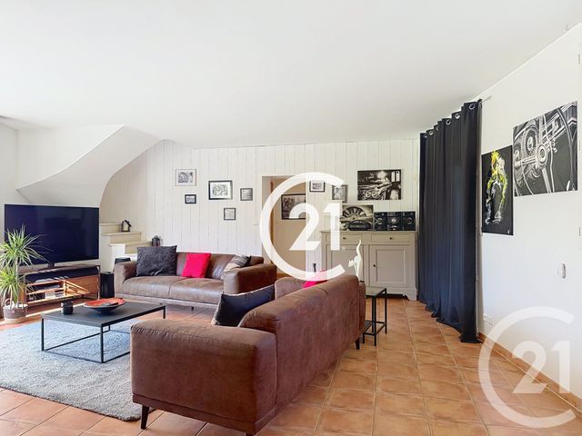 Maison &agrave; vendre - 6 pi&egrave;ces - 231 m2 - Salignac Sur Charente - 17 - POITOU-CHARENTES