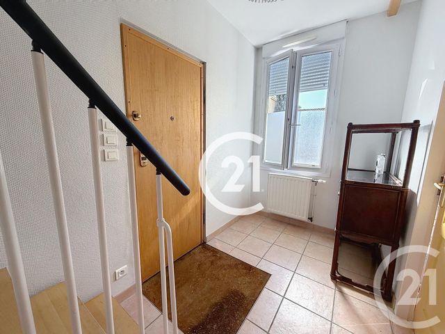 Appartement F2 &agrave; louer - 2 pi&egrave;ces - 46 m2 - Cognac - 16 - POITOU-CHARENTES