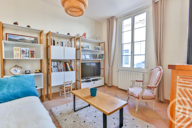 Maison &agrave; louer - 4 pi&egrave;ces - 110,40 m2 - Cognac - 16 - POITOU-CHARENTES