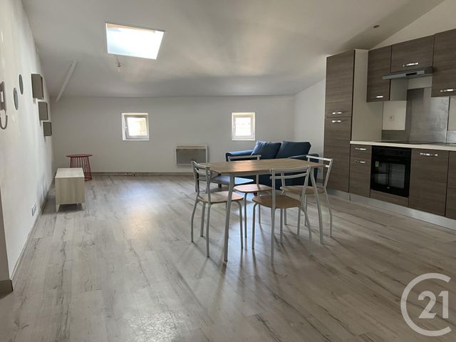 Appartement F2 &agrave; louer - 2 pi&egrave;ces - 54 m2 - Cognac - 16 - POITOU-CHARENTES