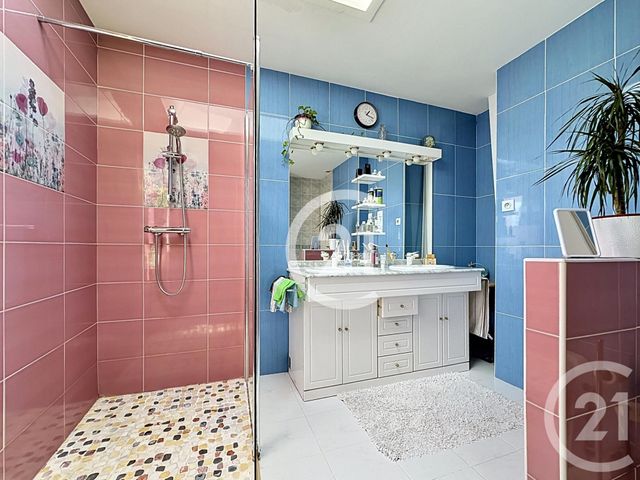 Maison &agrave; vendre - 5 pi&egrave;ces - 107,50 m2 - Cognac - 16 - POITOU-CHARENTES