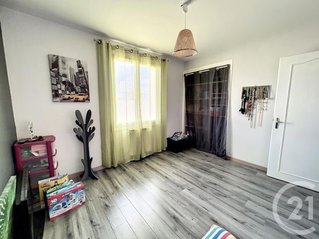 Maison &agrave; louer - 5 pi&egrave;ces - 114 m2 - Archiac - 17 - POITOU-CHARENTES