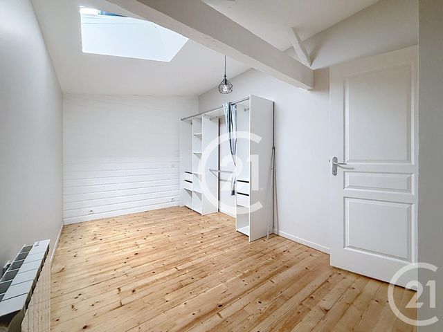Appartement F4 &agrave; louer - 4 pi&egrave;ces - 90 m2 - Cognac - 16 - POITOU-CHARENTES