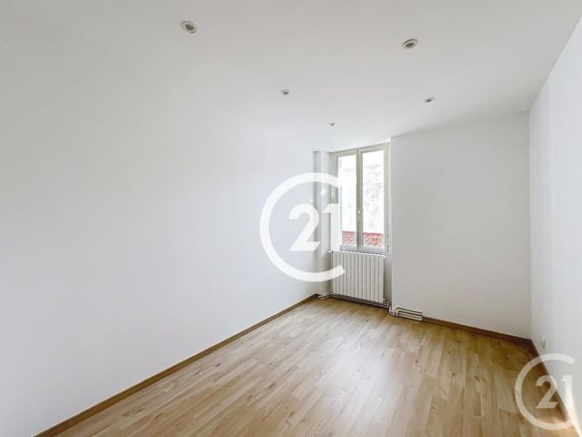 Maison &agrave; louer - 5 pi&egrave;ces - 143 m2 - Cognac - 16 - POITOU-CHARENTES