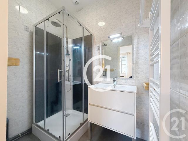 Appartement &agrave; louer - 2 pi&egrave;ces - 33,50 m2 - Cognac - 16 - POITOU-CHARENTES