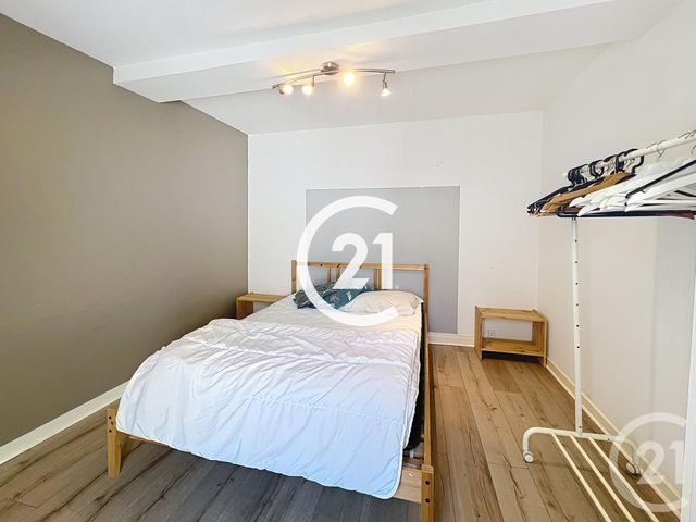 Appartement T2 &agrave; louer - 2 pi&egrave;ces - 44,60 m2 - Cognac - 16 - POITOU-CHARENTES