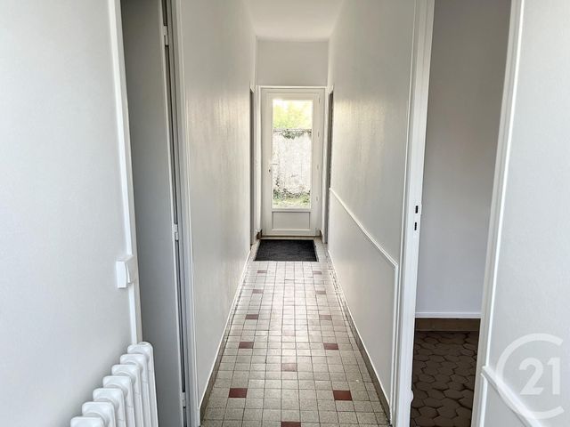 Maison &agrave; louer - 3 pi&egrave;ces - 66 m2 - Cognac - 16 - POITOU-CHARENTES