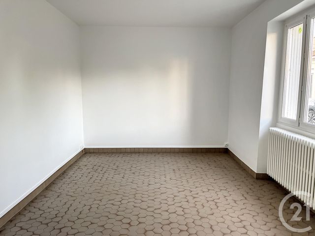 Maison &agrave; louer - 3 pi&egrave;ces - 66 m2 - Cognac - 16 - POITOU-CHARENTES