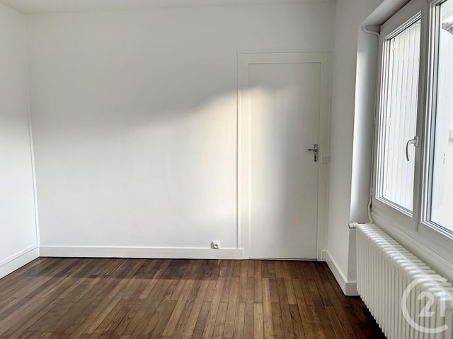 Maison &agrave; louer - 3 pi&egrave;ces - 66 m2 - Cognac - 16 - POITOU-CHARENTES