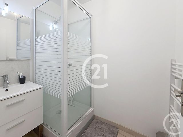 Appartement F2 &agrave; louer - 2 pi&egrave;ces - 34 m2 - Cognac - 16 - POITOU-CHARENTES
