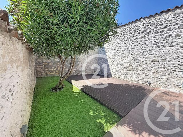 Maison &agrave; louer - 3 pi&egrave;ces - 64 m2 - Cognac - 16 - POITOU-CHARENTES